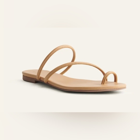 Reformation Buff Tan LudoToe Ring Strappy Flat Sandals Flip Flops Shoes - Picture 2 of 14